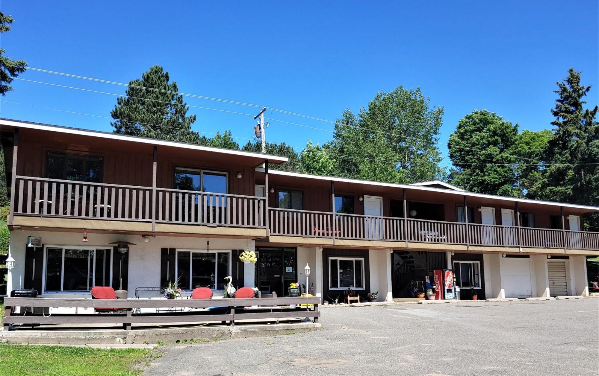 Lakeshore Motel Ice Lake Iron River Luaran gambar