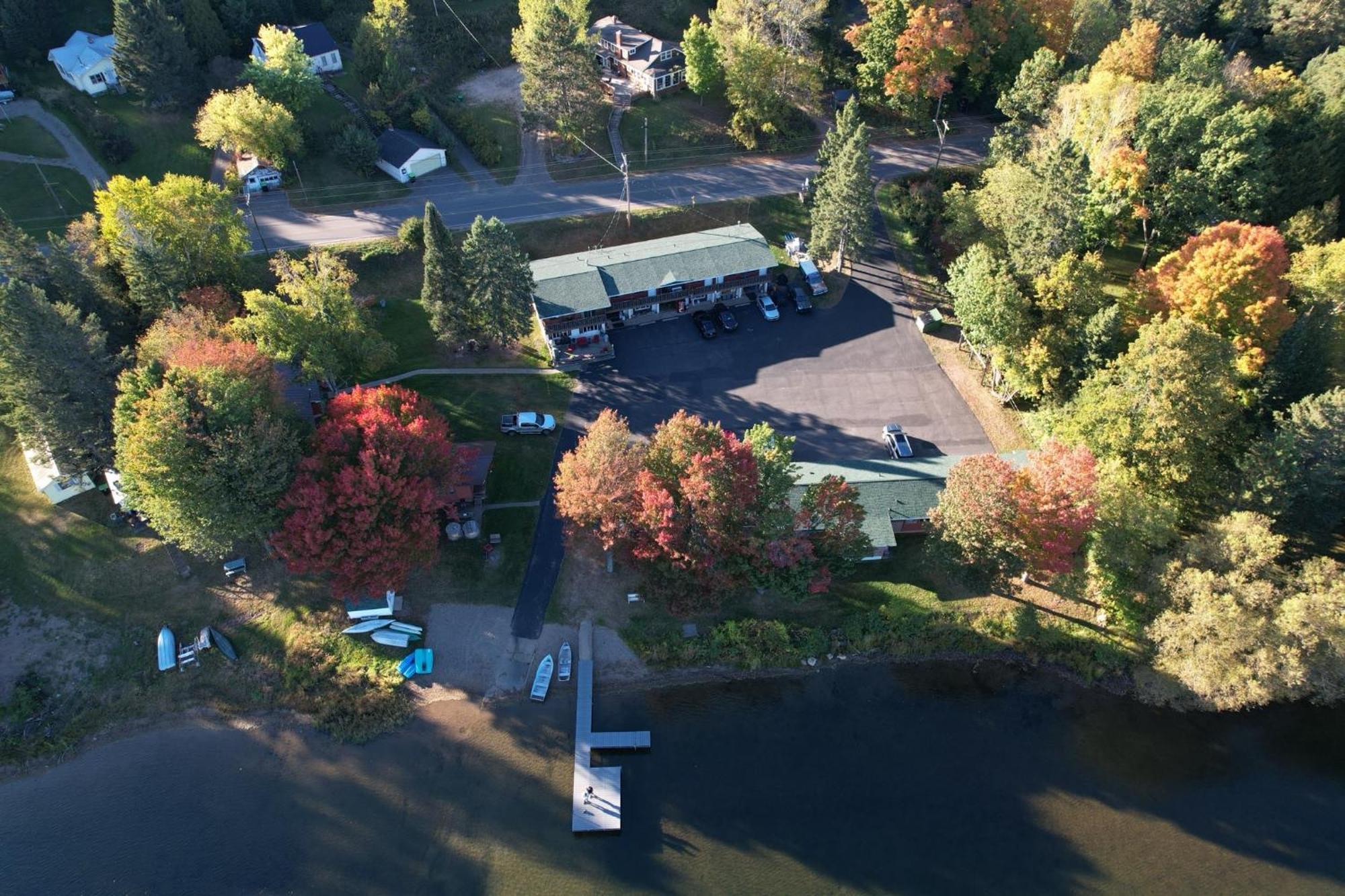 Lakeshore Motel Ice Lake Iron River Luaran gambar