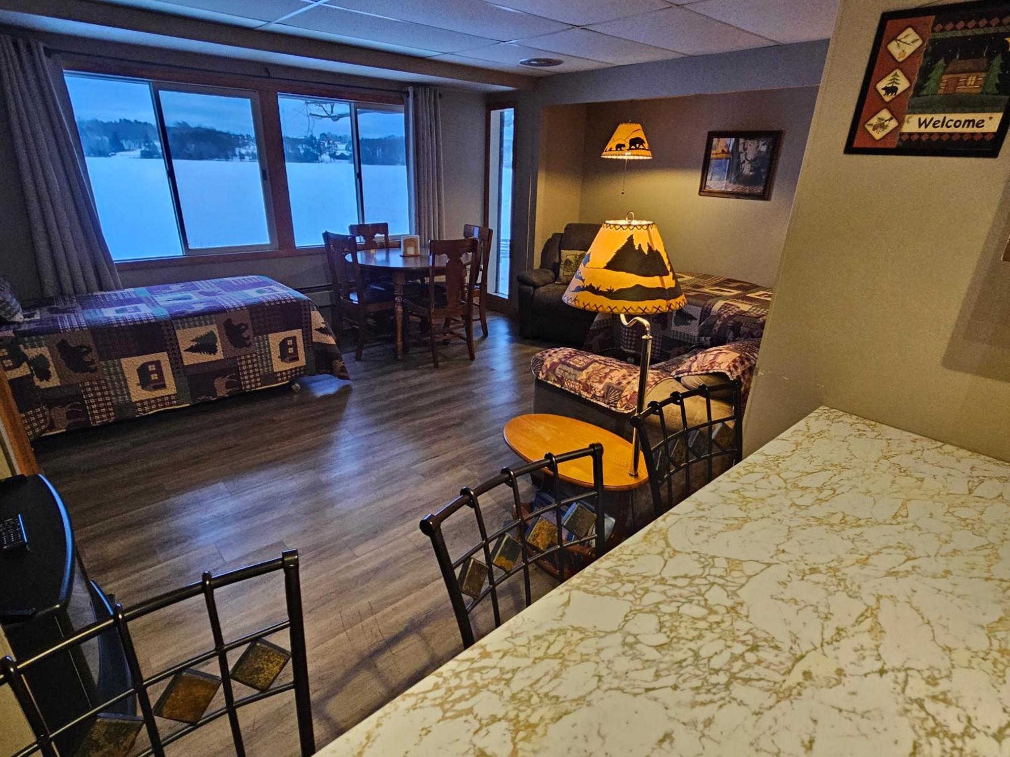 Lakeshore Motel Ice Lake Iron River Luaran gambar
